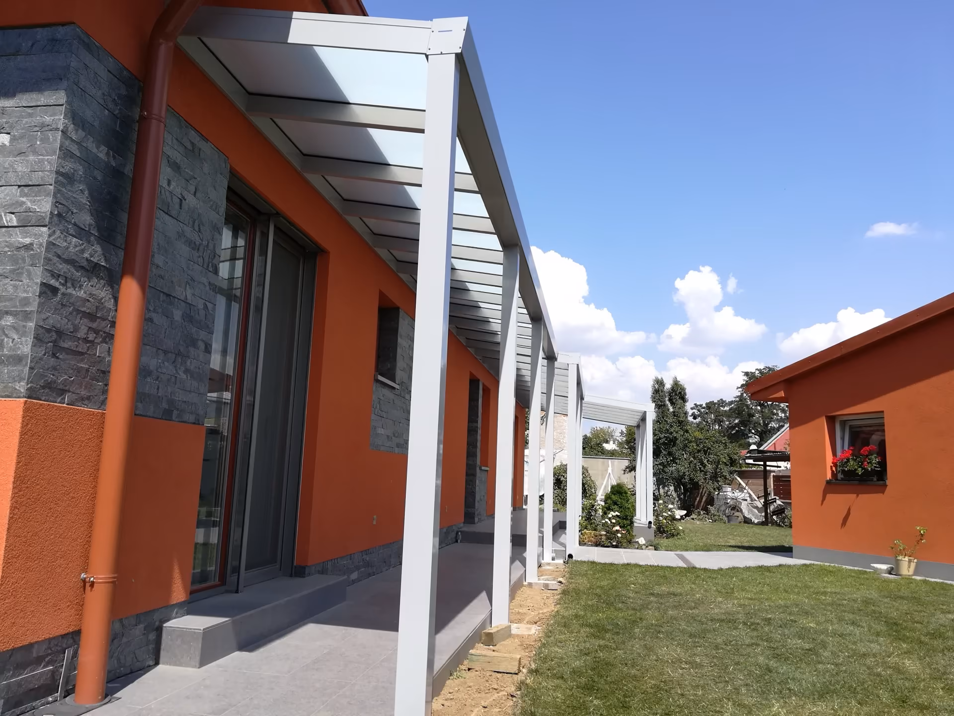 DELUXE hliníková pergola, realizace 2